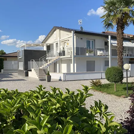 Meridien House Casalserugo Exterior foto